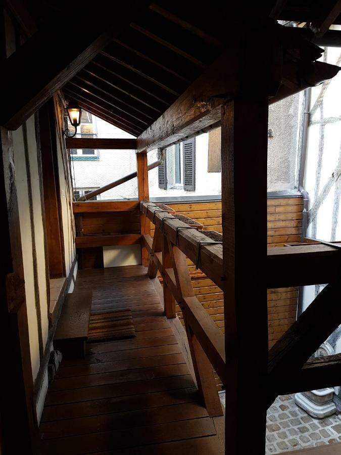 Appartement Du Vieux Троа Екстериор снимка