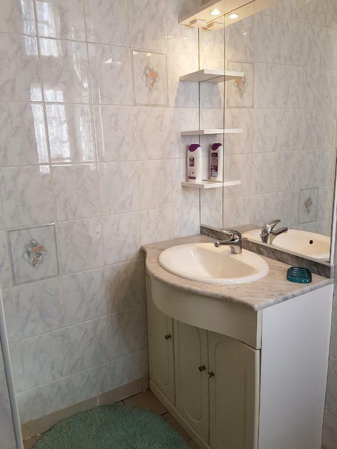 Appartement Du Vieux Троа Екстериор снимка